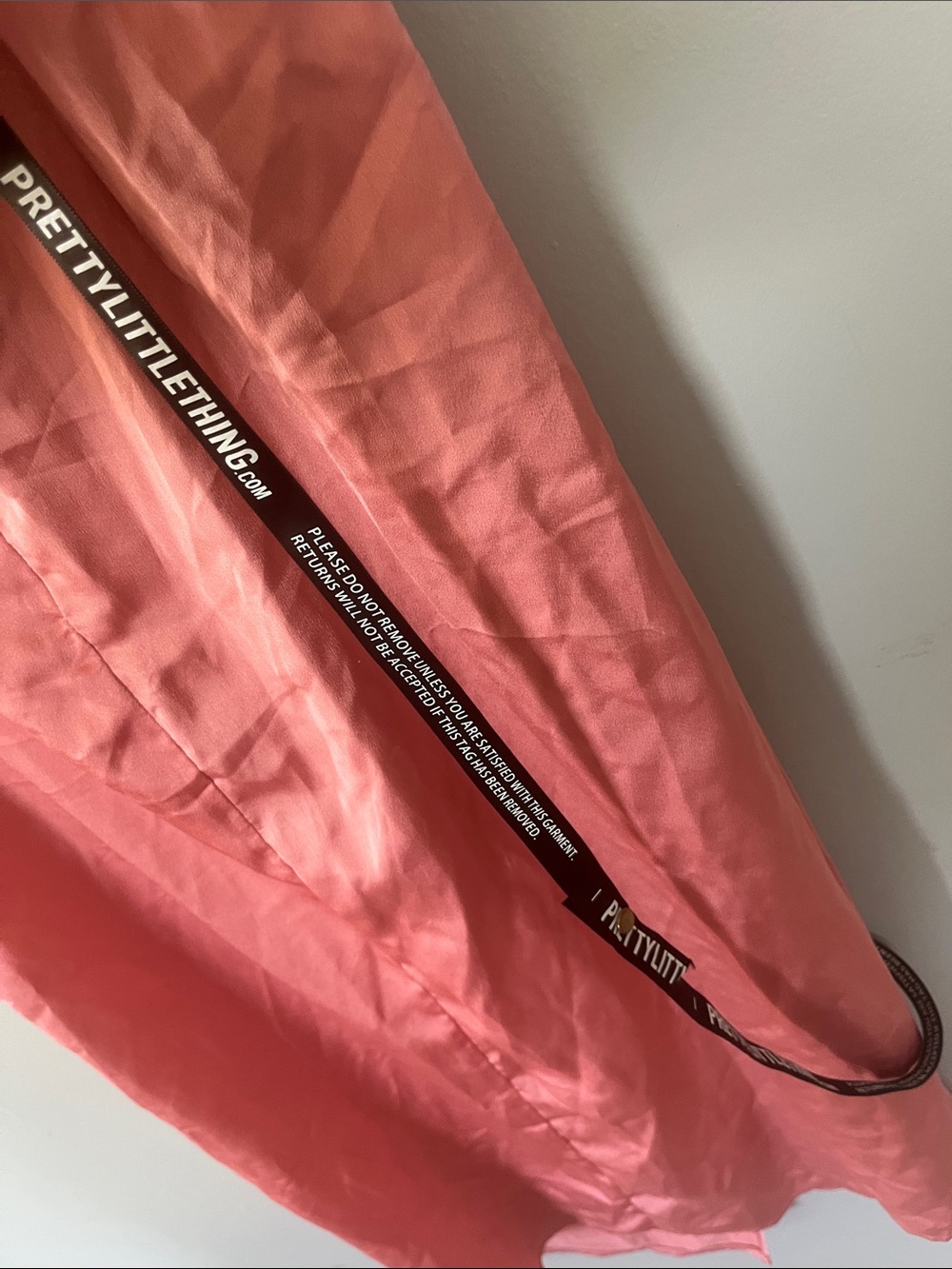 PrettyLittleThing Rose Pink Satin Cowl Midi Dress 16 - Picture 7 of 10